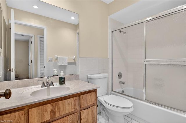 9708 Foxglove CIR, Fort Myers, FL 33919