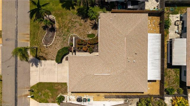9708 Foxglove CIR, Fort Myers, FL 33919