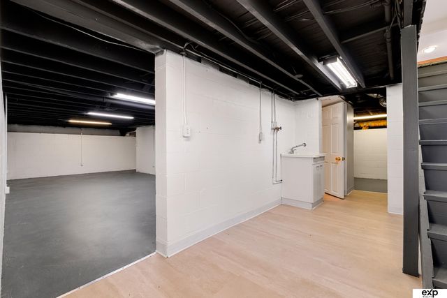 1801 Hancock Street, Bellevue, NE 68005