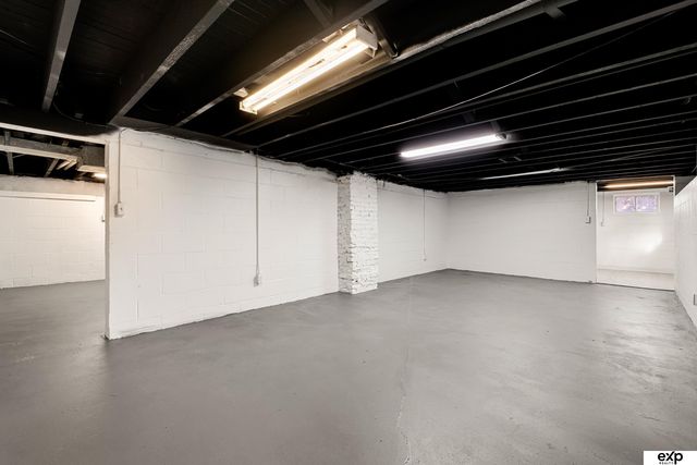 1801 Hancock Street, Bellevue, NE 68005