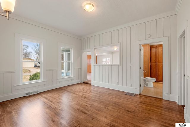 1801 Hancock Street, Bellevue, NE 68005