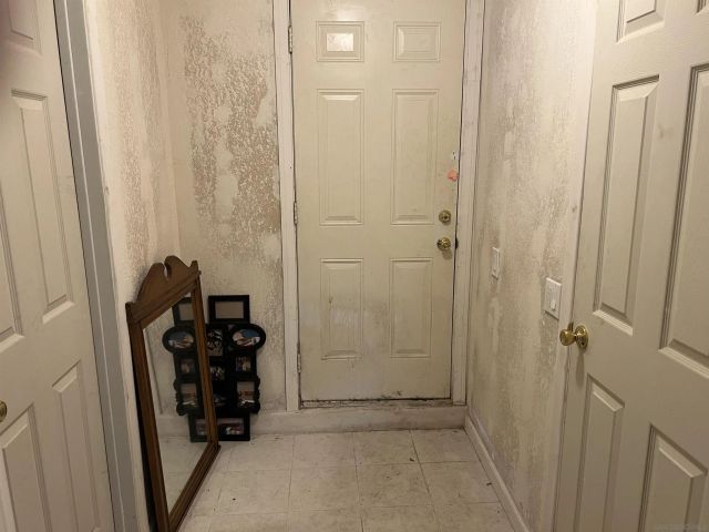 667 Alderson, El Cajon, CA 92019