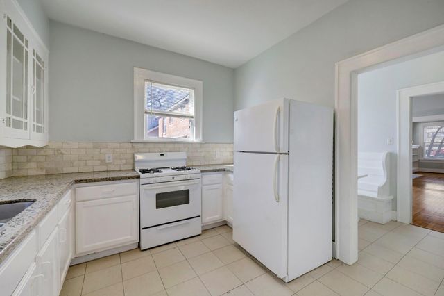 1649 W Main Street 3, Houston, TX 77006