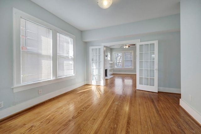 1649 W Main Street 3, Houston, TX 77006