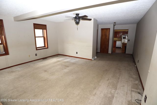 615 N Grace Street, Lansing, MI 48917