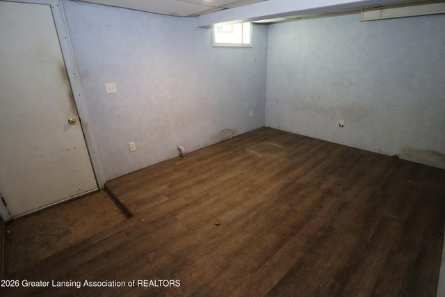 615 N Grace Street, Lansing, MI 48917