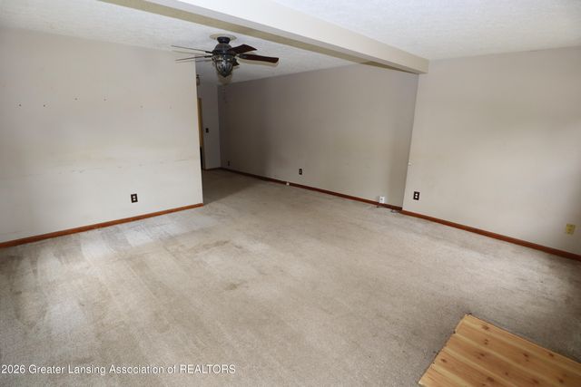 615 N Grace Street, Lansing, MI 48917
