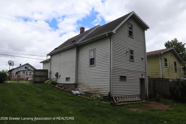 615 N Grace Street, Lansing, MI 48917