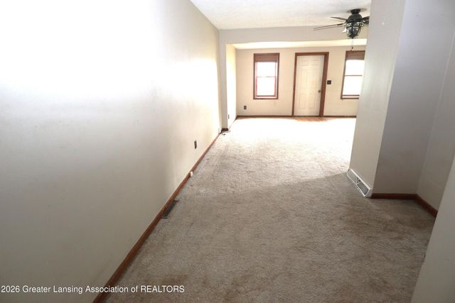 615 N Grace Street, Lansing, MI 48917