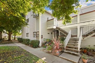 7401 Auburn Oaks Ct #V, Citrus Heights, CA 95621