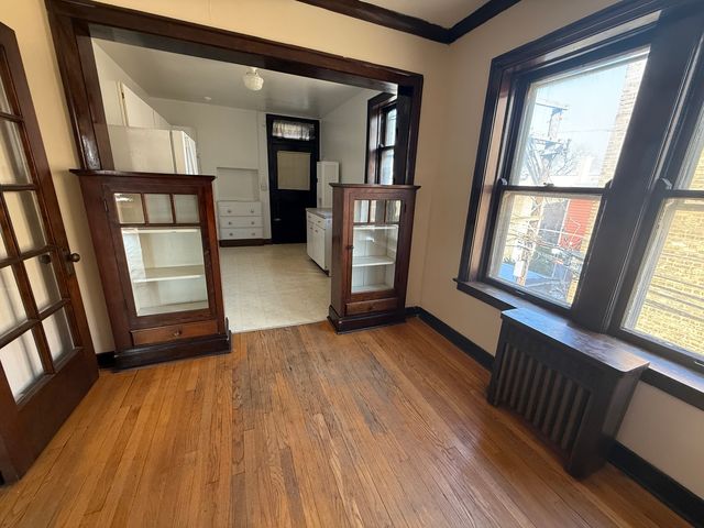 6645 W 21st Street 206, Berwyn, IL 60402