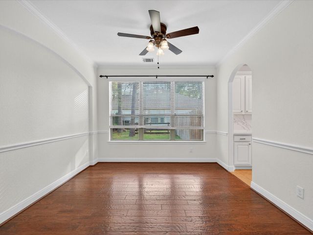 1007 Westwood North Drive, Magnolia, TX 77354