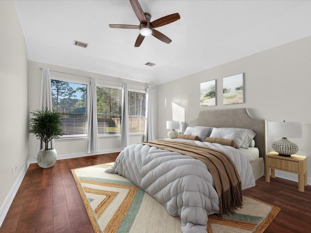 1007 Westwood North Drive, Magnolia, TX 77354