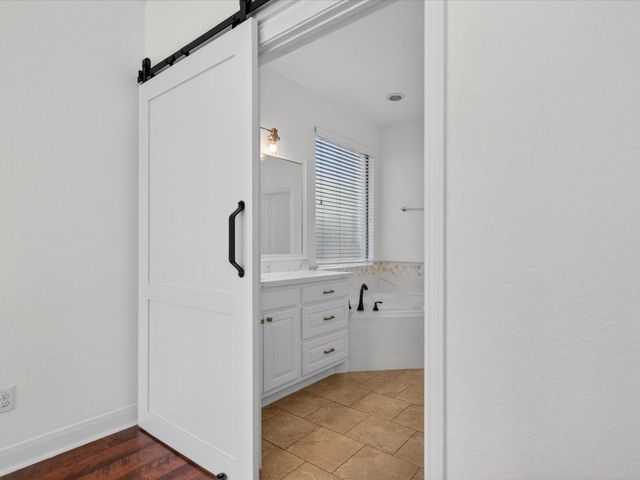 1007 Westwood North Drive, Magnolia, TX 77354