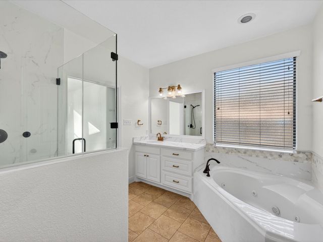 1007 Westwood North Drive, Magnolia, TX 77354