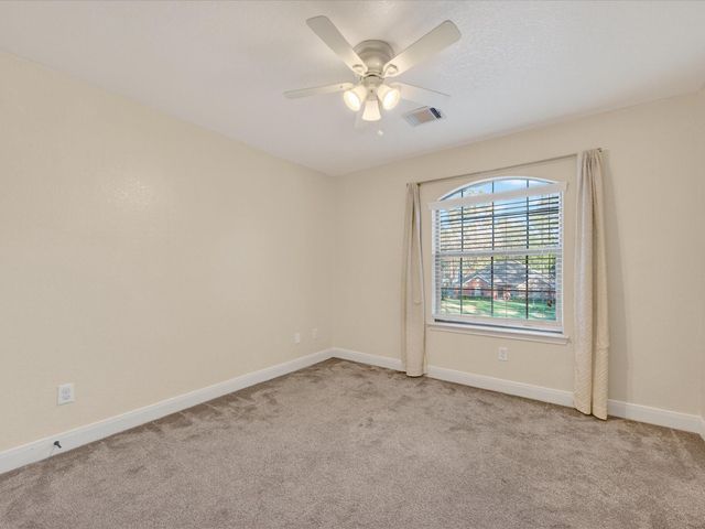 1007 Westwood North Drive, Magnolia, TX 77354