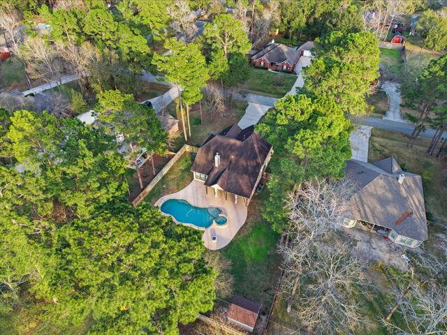 1007 Westwood North Drive, Magnolia, TX 77354