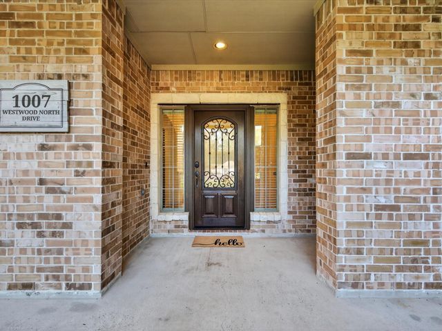 1007 Westwood North Drive, Magnolia, TX 77354
