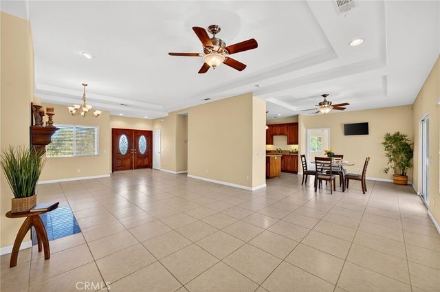 39475 Bruce Lane, Temecula, CA 92592