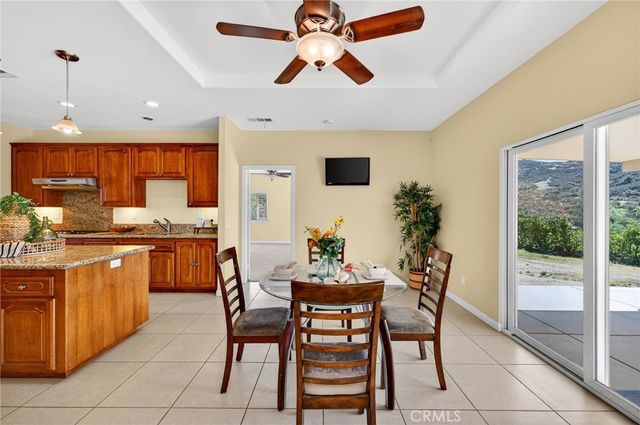 39475 Bruce Lane, Temecula, CA 92592