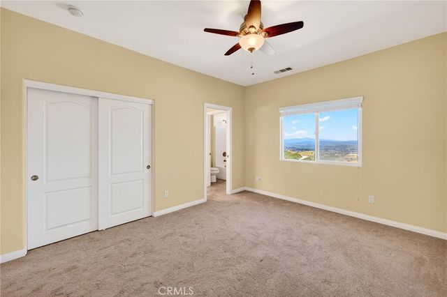 39475 Bruce Lane, Temecula, CA 92592