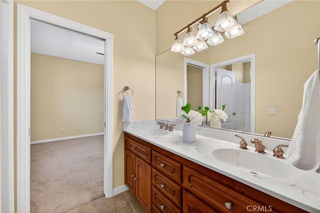 39475 Bruce Lane, Temecula, CA 92592