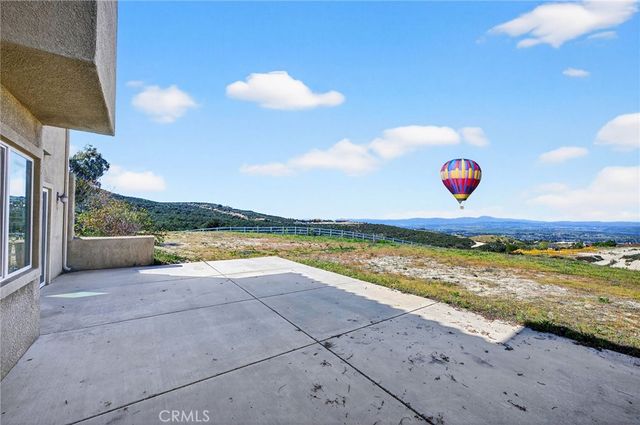 39475 Bruce Lane, Temecula, CA 92592