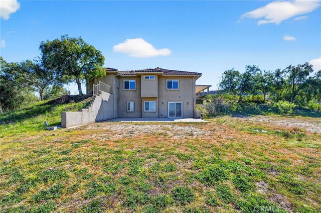 39475 Bruce Lane, Temecula, CA 92592