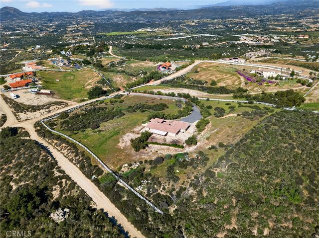 39475 Bruce Lane, Temecula, CA 92592