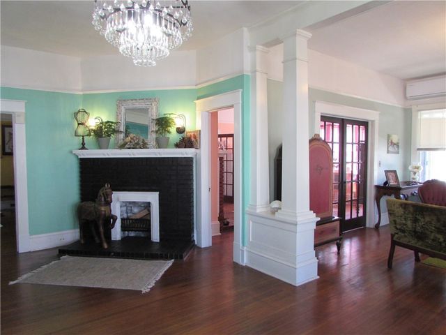 915 Carswell Ave, Waycross, GA 31501