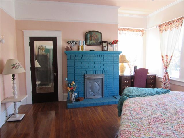 915 Carswell Ave, Waycross, GA 31501