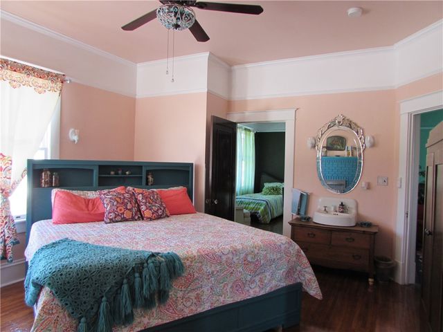 915 Carswell Ave, Waycross, GA 31501