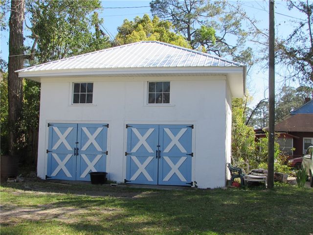 915 Carswell Ave, Waycross, GA 31501