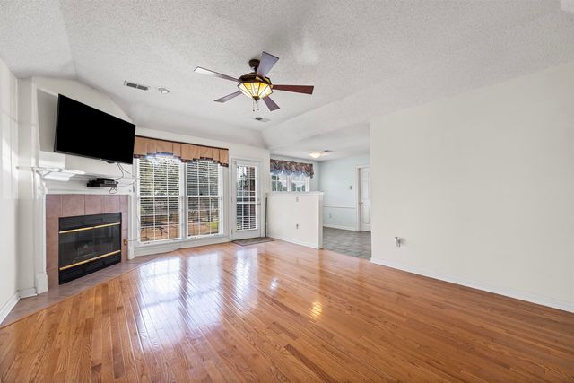 8645 BAZEMORE RD, Memphis, TN 38018