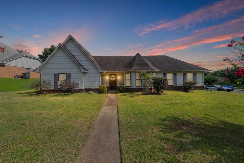 8645 BAZEMORE RD, Memphis, TN 38018