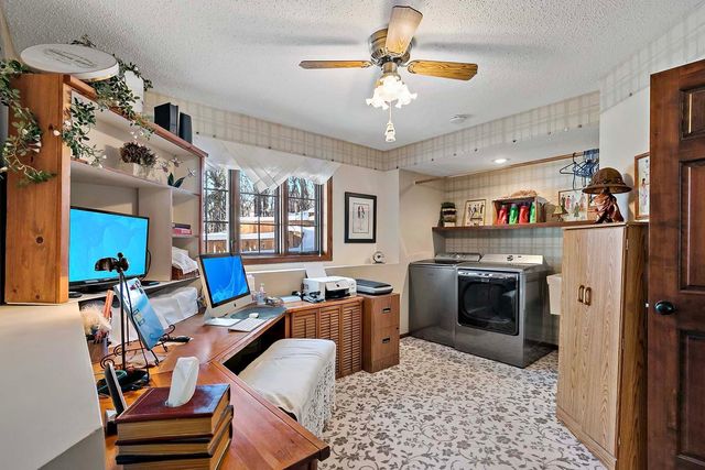 8250 Havelock Court, Apple Valley, MN 55124