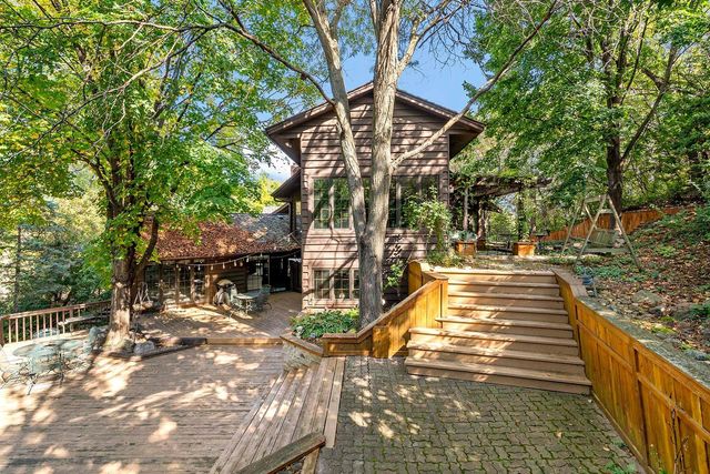 8250 Havelock Court, Apple Valley, MN 55124