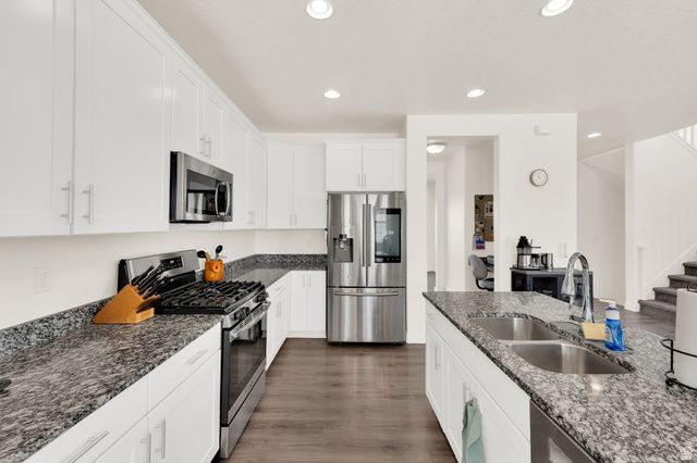 615 S 1400 W, Syracuse, UT 84075