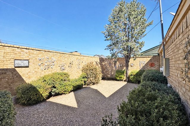 7 Arroyo Santiago, Odessa, TX 79762