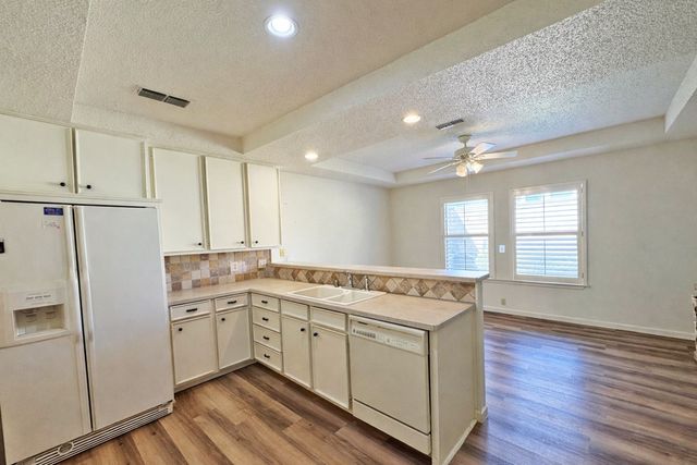 7 Arroyo Santiago, Odessa, TX 79762