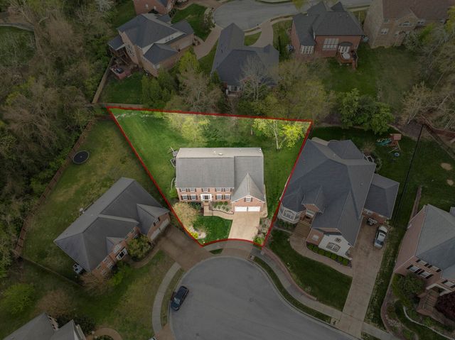 1412 Beech Hollow Ct, Nashville, TN 37211