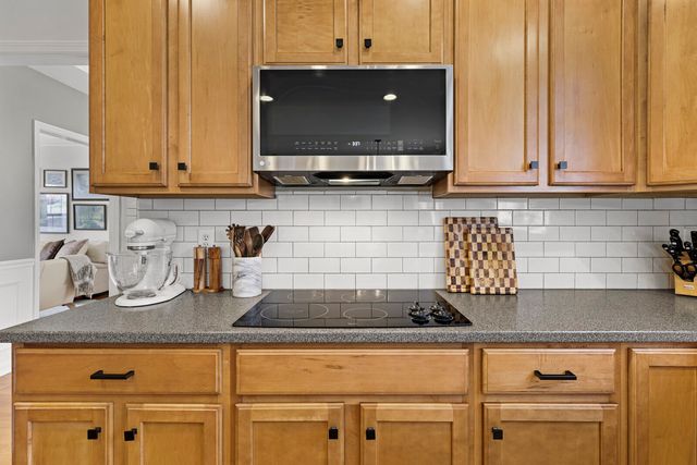 1412 Beech Hollow Ct, Nashville, TN 37211