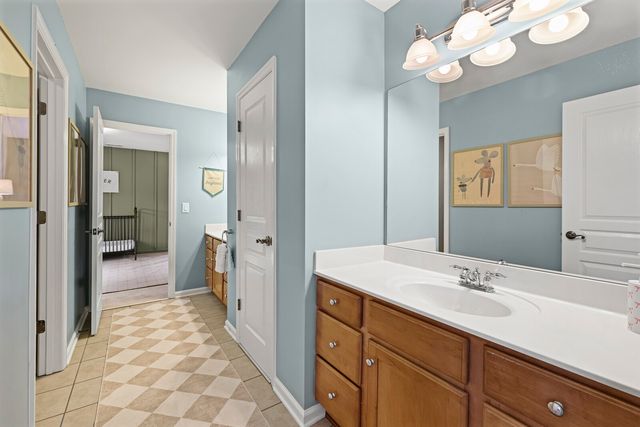 1412 Beech Hollow Ct, Nashville, TN 37211