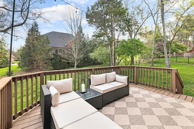 1412 Beech Hollow Ct, Nashville, TN 37211