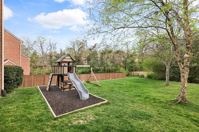 1412 Beech Hollow Ct, Nashville, TN 37211