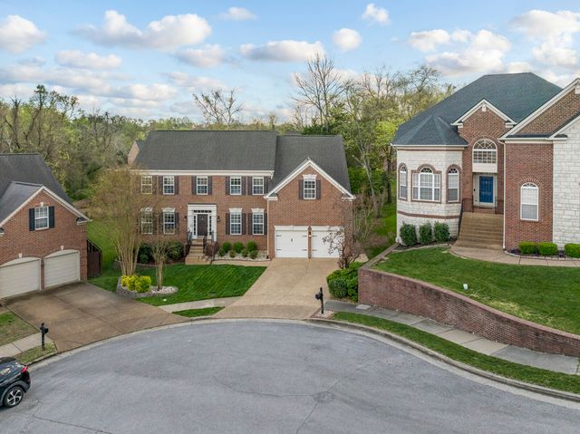 1412 Beech Hollow Ct, Nashville, TN 37211