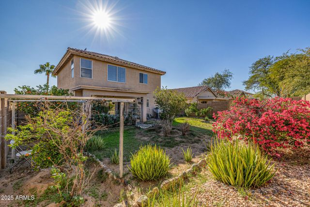 12004 W WINDROSE Drive, El Mirage, AZ 85335