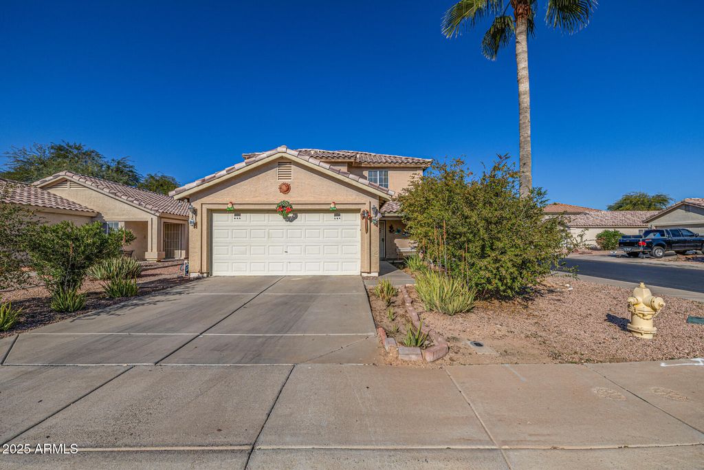 12004 W WINDROSE Drive, El Mirage, AZ 85335