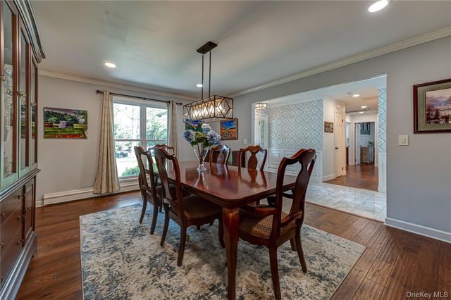 11 Arrowood Drive, Saint James, NY 11780