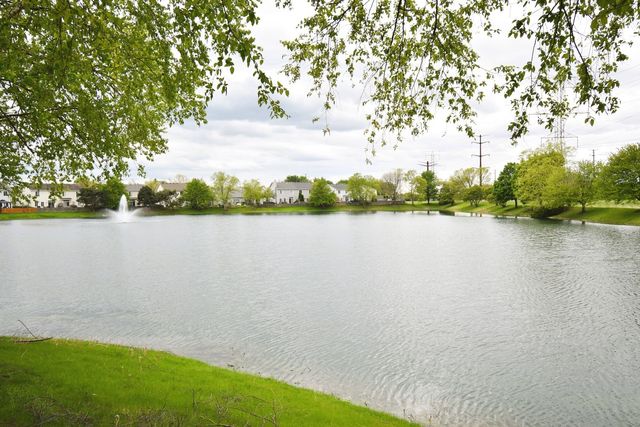 312 Richmond Drive, Romeoville, IL 60446